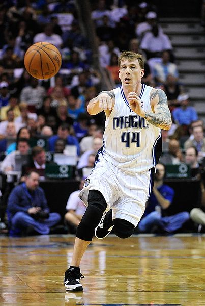 2026世界杯分组抽签结果出炉：强队云集的死亡之组来袭！